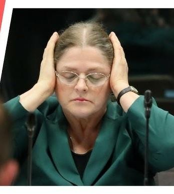 Leon i Krystyna Pawłowiczowie, rodzice Krystyny Pawłowicz, w subtelnym portrecie rodzinnym.